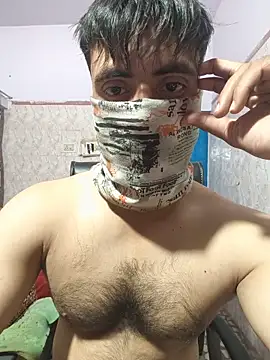 imyoungboymay online show from May 11, 2026, 8:53 am