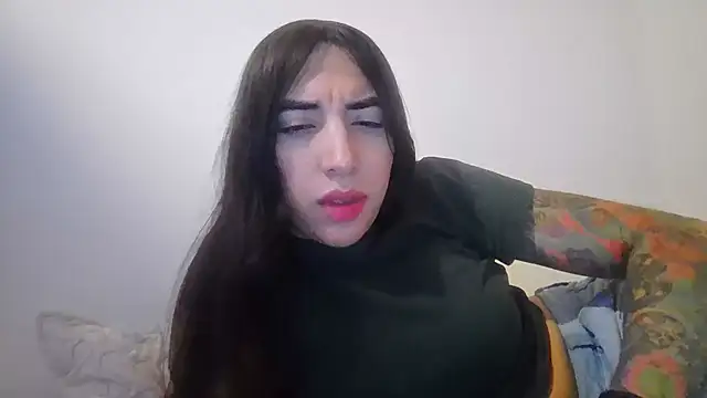 valeriahornier online show from June 22, 2026, 3:58 am