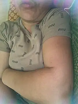 chipu06 online show from June 24, 2026, 8:13 am