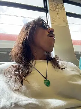 Snapshot of caiiobahia chatting on January 16, 2026, 7:51 pm caiiobahia online show from January 16, 2026, 7:51 pm