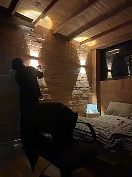 Snapshot of caiiobahia chatting on March 18, 2026, 12:03 am caiiobahia online show from March 18, 2026, 12:03 am