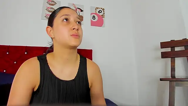 kittymonroe1 online show from July 11, 2026, 5:26 pm