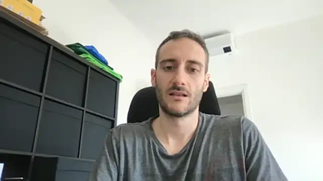 LukaShyGuy online show from May 9, 2026, 2:00 pm