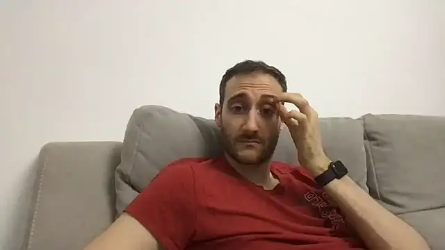LukaShyGuy online show from May 28, 2026, 8:39 pm
