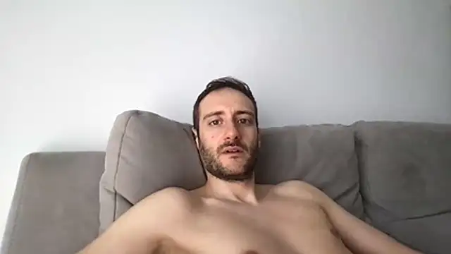 LukaShyGuy online show from May 31, 2026, 8:43 am