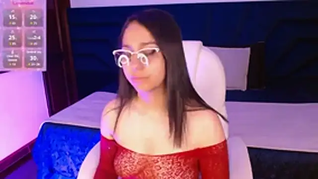 Snapshot of LexyBlaze_ chatting on July 16, 2026, 11:27 am LexyBlaze online show from July 16, 2026, 11:27 am