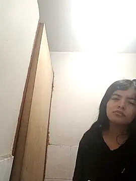 Snapshot of Tatimari chatting on December 22, 2025, 6:38 pm Tatimari online show from December 22, 2025, 6:38 pm