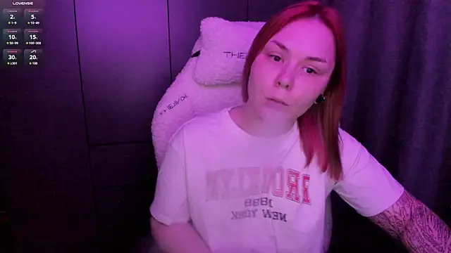 sophia lix online show from July 19, 2026, 9:07 pm