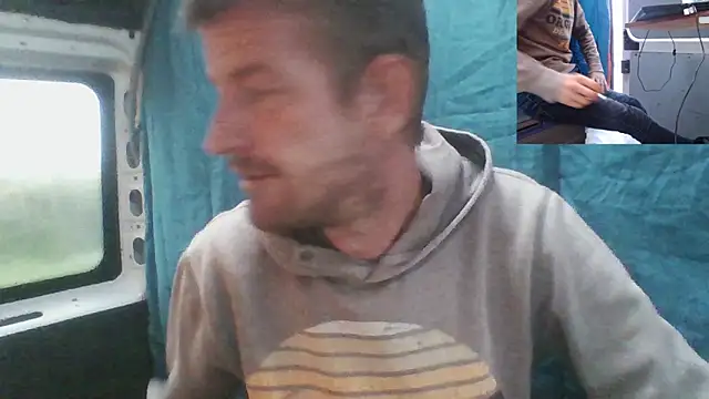 maxtoxic hot online show from October 29, 2025, 3:03 pm