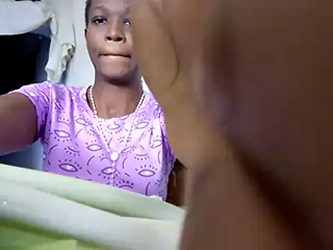 LilithMiller  online show from July 20, 2026, 2:41 pm