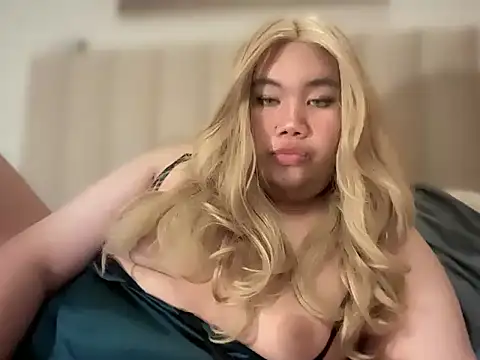 Dangerous Womanx online show from August 3, 2026, 8:34 pm