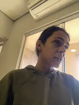 sabrinaneves online show from June 21, 2026, 3:47 pm