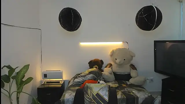 Snapshot of darwinandbrayann chatting on March 2, 2026, 7:21 pm darwinandbrayann online show from March 2, 2026, 7:21 pm