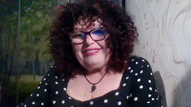 Snapshot of Milaniya606 chatting on April 24, 2026, 5:48 pm Milaniya606 online show from April 24, 2026, 5:48 pm