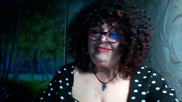 Snapshot of Milaniya606 chatting on May 11, 2026, 4:04 pm Milaniya606 online show from May 11, 2026, 4:04 pm
