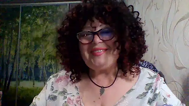Snapshot of Milaniya606 chatting on May 14, 2026, 5:03 am Milaniya606 online show from May 14, 2026, 5:03 am
