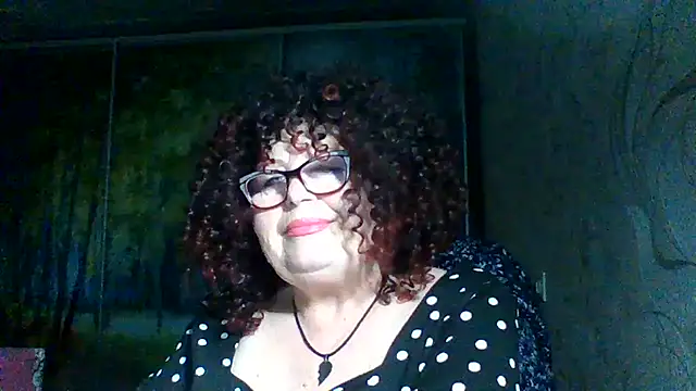 Snapshot of Milaniya606 chatting on May 19, 2026, 3:57 am Milaniya606 online show from May 19, 2026, 3:57 am