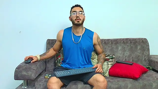 thebadboys05 online show from June 17, 2026, 6:05 am