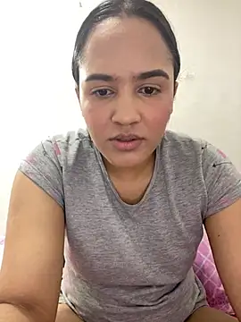 Ivy 08 online show from July 19, 2026, 1:53 am