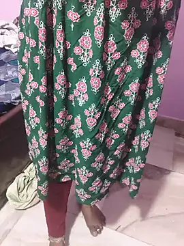 hyd couple7878 online show from June 26, 2026, 10:19 am