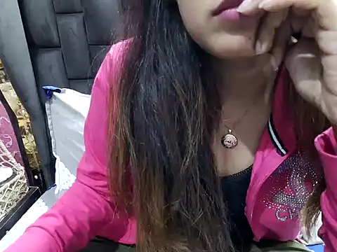 Angel-pune001 online show from February 14, 2026, 7:10 pm