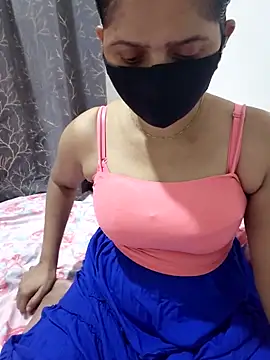 Snapshot of Aarti909090 chatting on May 13, 2026, 2:25 pm Aarti909090 online show from May 13, 2026, 2:25 pm