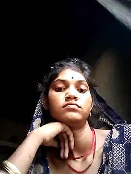 Snapshot of Jooli_cuty chatting on June 21, 2026, 12:24 am Jooli cuty online show from June 21, 2026, 12:24 am