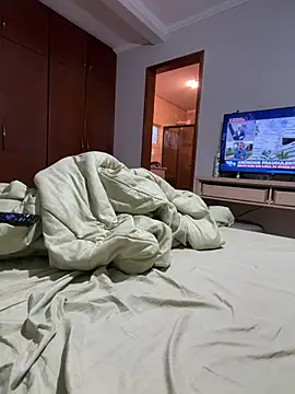 Lucasjandre online show from July 1, 2026, 8:52 pm