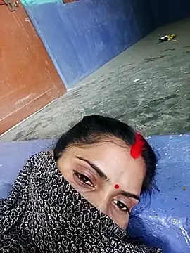 Pushpa hotty online show from May 28, 2026, 3:48 am