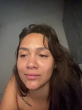 carolsapequinha online show from July 1, 2026, 3:56 pm