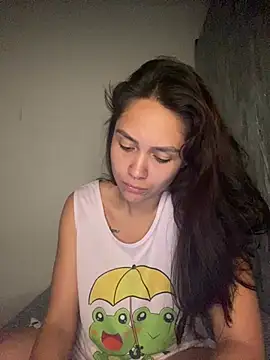 carolsapequinha online show from July 5, 2026, 4:30 am