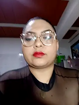 Snapshot of Anna_Lucia88 chatting on June 8, 2026, 8:04 am Anna Lucia88 online show from June 8, 2026, 8:04 am