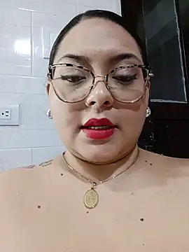 Snapshot of Anna_Lucia88 chatting on August 1, 2026, 6:56 am Anna Lucia88 online show from August 1, 2026, 6:56 am