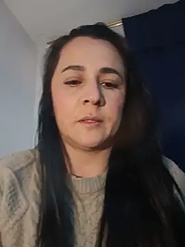 Snapshot of Sex_Annie chatting on July 17, 2026, 4:41 am Sex Annie online show from July 17, 2026, 4:41 am