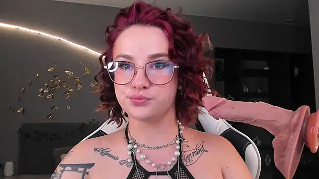 kittyhardfucks online show from June 25, 2026, 10:42 am