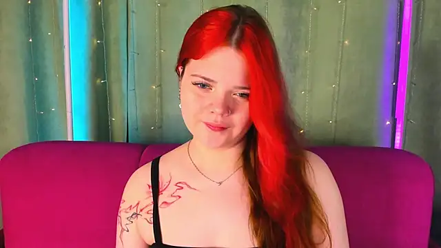 KellyFiery online show from May 10, 2026, 1:11 am