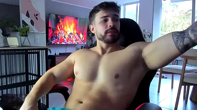 Valenthino Salvatore online show from June 22, 2026, 11:02 pm