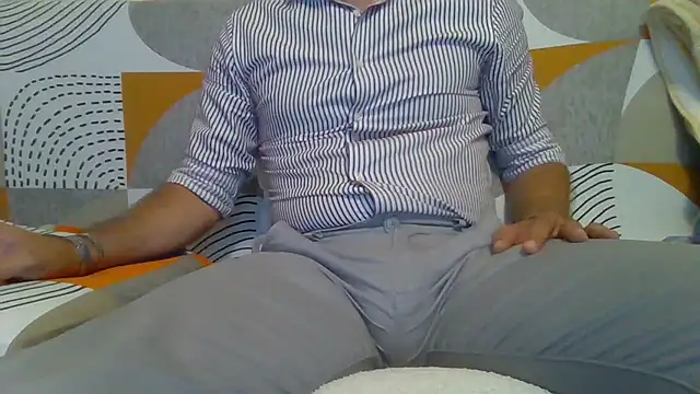 Eroshotlicker online show from July 2, 2026, 10:05 pm