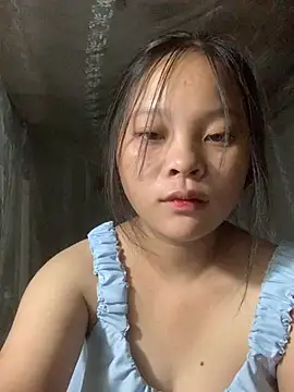 Lisa-sexyy online show from July 28, 2026, 8:23 pm