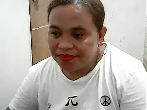 Snapshot of cutechubby chatting on June 23, 2026, 1:36 am cutechubby online show from June 23, 2026, 1:36 am