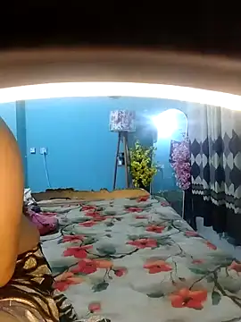 priya2098 online show from July 28, 2026, 7:15 pm