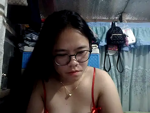 Snapshot of xxdreamgirl69 chatting on May 1, 2026, 9:41 pm xxdreamgirl69 online show from May 1, 2026, 9:41 pm