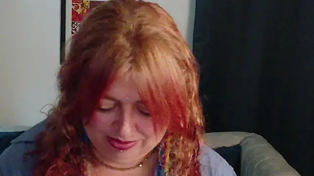 MilfArlet online show from July 7, 2026, 2:21 pm