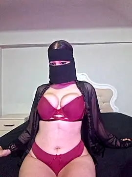 deva-sexy online show from June 19, 2026, 4:55 pm