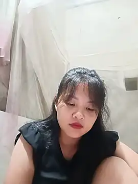 Snapshot of Pretty-haert chatting on July 4, 2026, 2:34 pm Pretty-haert online show from July 4, 2026, 2:34 pm