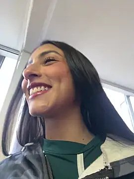lya  brown online show from May 15, 2026, 11:06 am