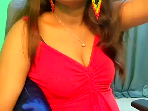 Snapshot of Spit_queenC_for_you chatting on July 12, 2026, 11:34 am Spit queenC for you online show from July 12, 2026, 11:34 am