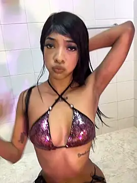 AprillRoss online show from May 31, 2026, 2:35 pm