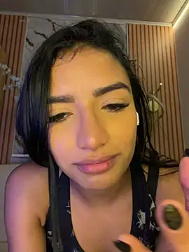AlinaArgii online show from July 15, 2026, 4:12 pm
