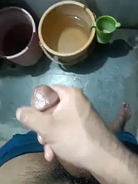 xhanm online show from April 26, 2026, 5:21 pm